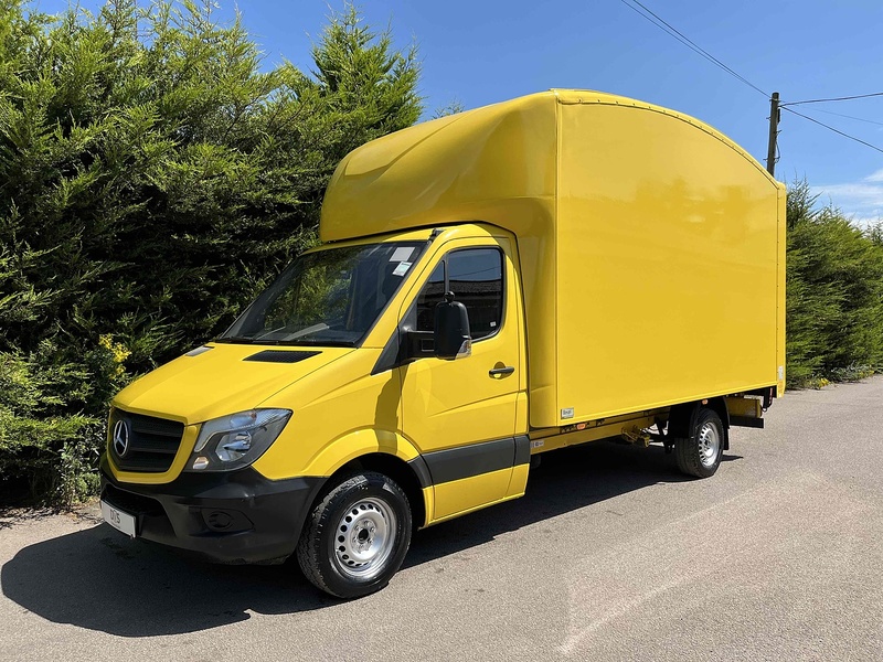 Mercedes-Benz 2.1 313 CDI LWB LUTON VAN TAIL LIFT - YELLOW