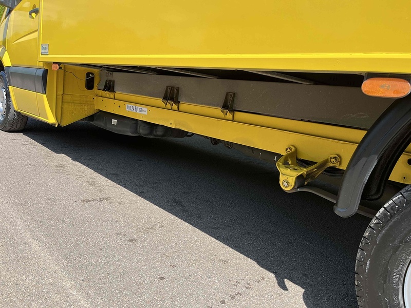 Mercedes-Benz 2.1 313 CDI LWB LUTON VAN TAIL LIFT - YELLOW