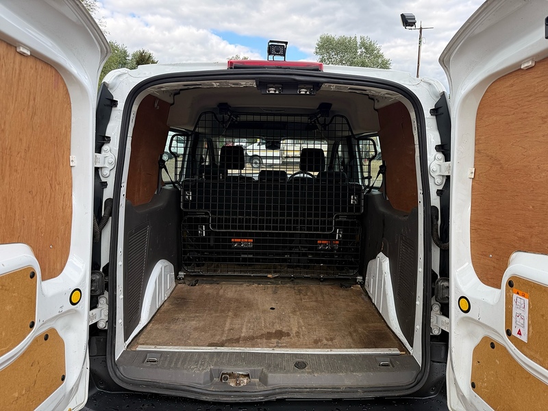Ford 230 1.5 EcoBlue Leader L2 H1 LWB COMBI CREW VAN - 5 SEATS