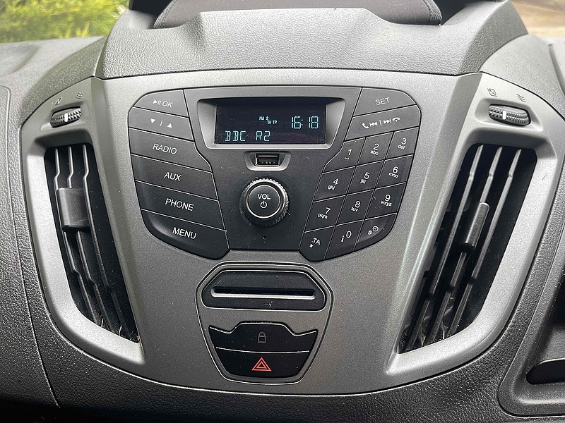 Ford 290 2.2 TDCi ECOnetic LWB L2 PANEL VAN - WHITE 2.2 5dr Panel Van Manual Diesel