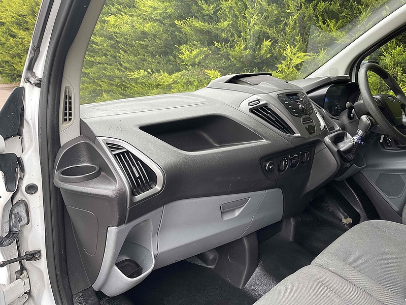 Ford 290 2.2 TDCi ECOnetic LWB L2 PANEL VAN - WHITE 2.2 5dr Panel Van Manual Diesel