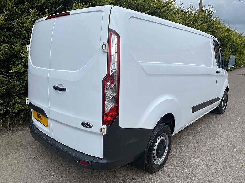 Ford 290 2.2 TDCi ECOnetic LWB L2 PANEL VAN - WHITE 2.2 5dr Panel Van Manual Diesel