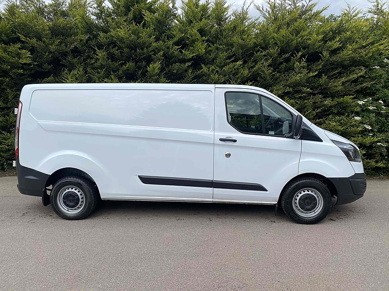 Ford 290 2.2 TDCi ECOnetic LWB L2 PANEL VAN - WHITE 2.2 5dr Panel Van Manual Diesel