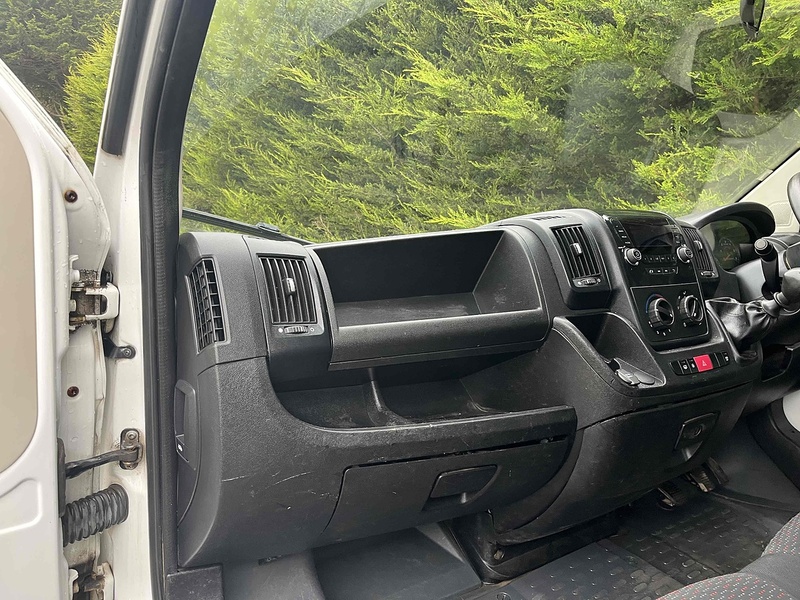 Peugeot 332.2 Hdi 335 LWB L3 DROPSIDE EURO 6 - WHITE 2.2 4dr Dropside Manual Diesel