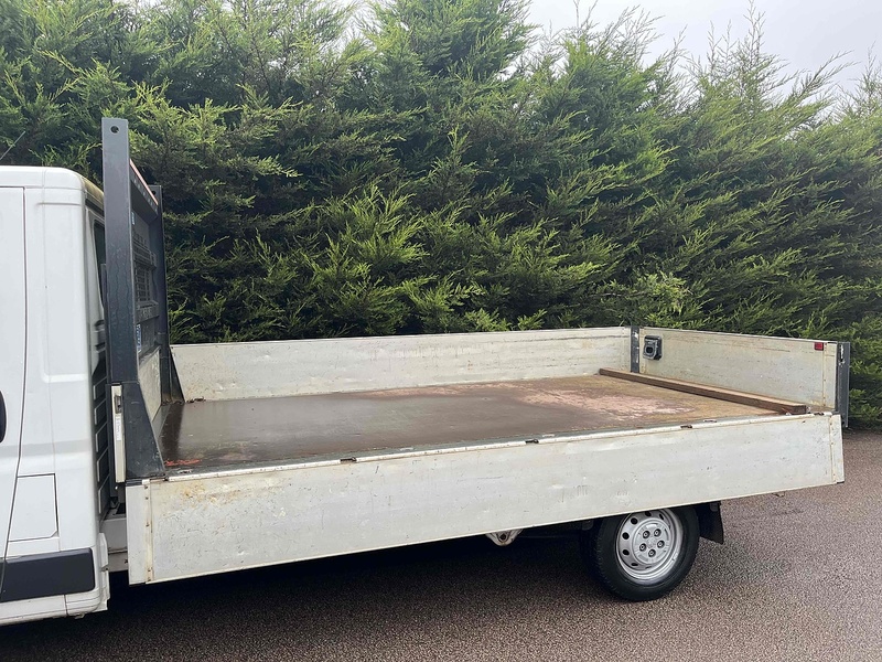 Peugeot 332.2 Hdi 335 LWB L3 DROPSIDE EURO 6 - WHITE 2.2 4dr Dropside Manual Diesel