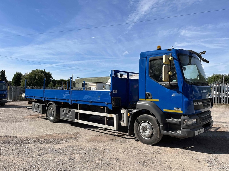 DAF 220 6.7L 15 TON DROPSIDE AUTOMATIC 6.7 Dropside Automatic Diesel