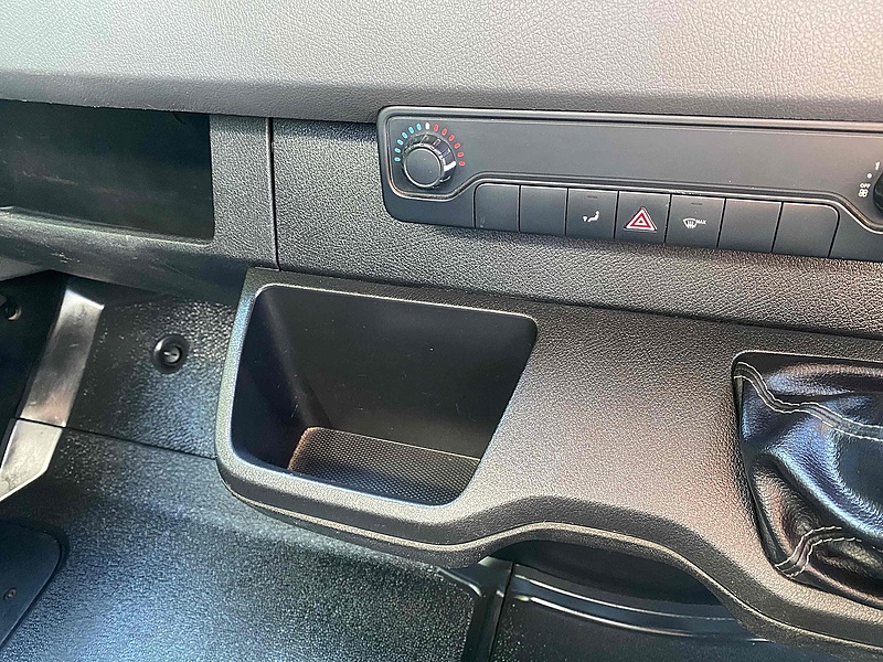 Mercedes-Benz 315 2.0 CDI Progressive LWB DROPSIDE EURO 6 - WHITE