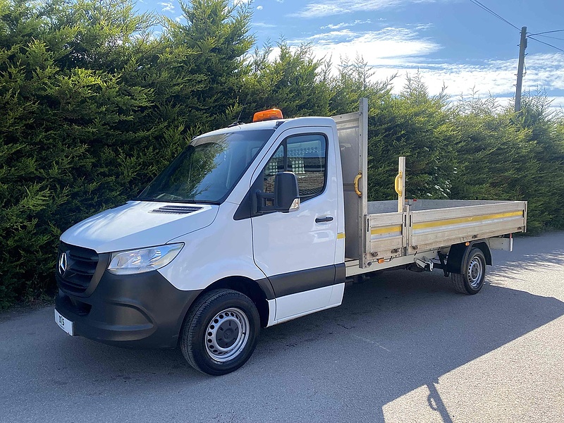 Mercedes-Benz 315 2.0 CDI Progressive LWB DROPSIDE EURO 6 - WHITE