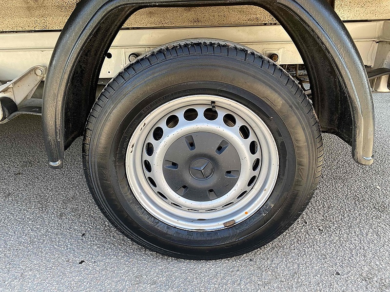 Mercedes-Benz 315 2.0 CDI Progressive LWB DROPSIDE EURO 6 - WHITE