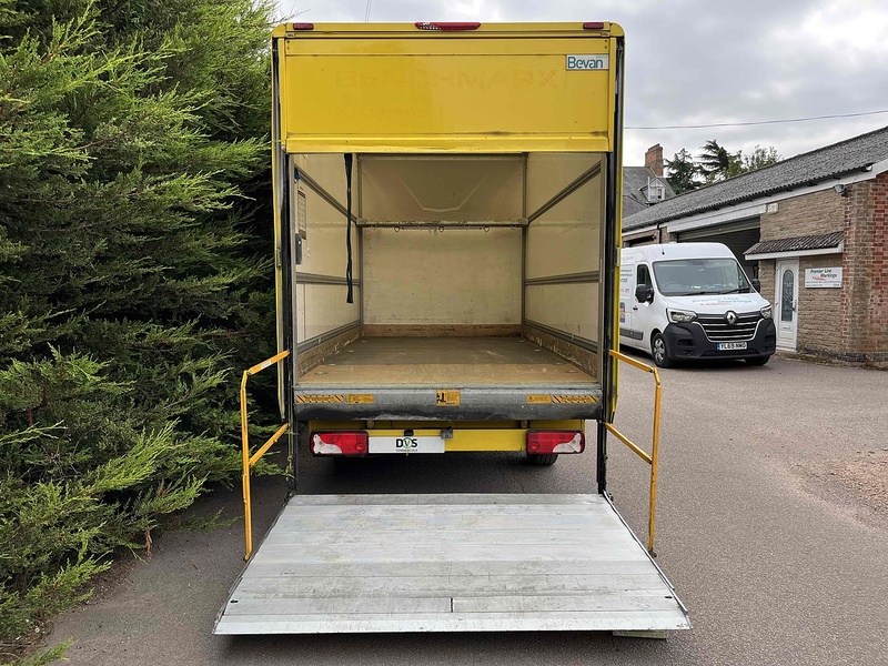 Mercedes-Benz 313 2.1 CDI LWB LUTON VAN TAIL LIFT