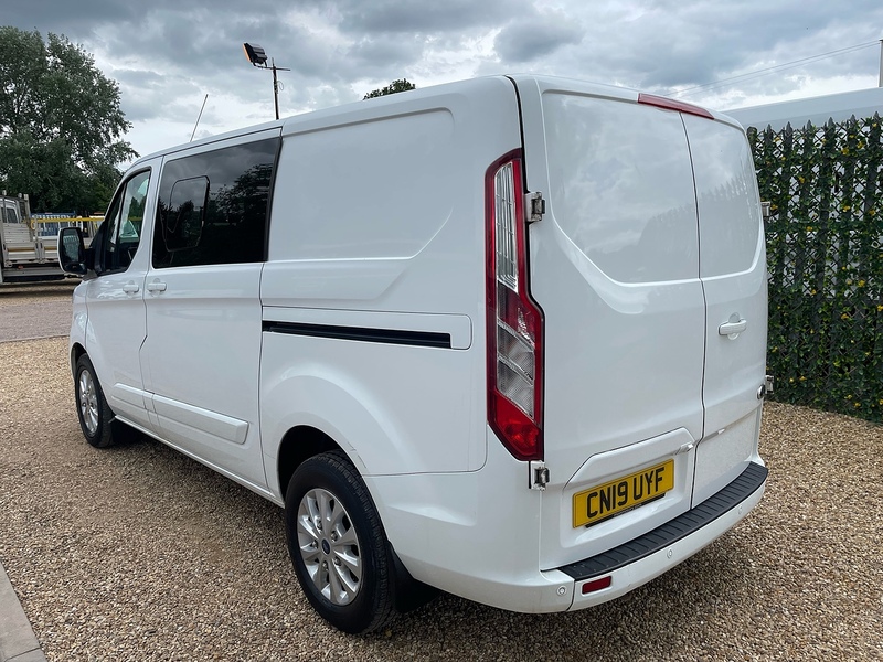 Ford 320 2.0 EcoBlue Limited SWB PANEL VAN - EURO 6