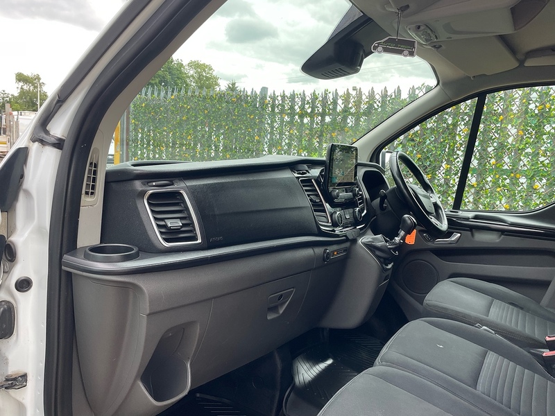 Ford 320 2.0 EcoBlue Limited SWB PANEL VAN - EURO 6