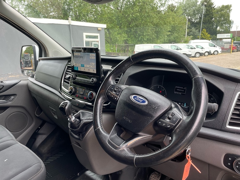 Ford 320 2.0 EcoBlue Limited SWB PANEL VAN - EURO 6