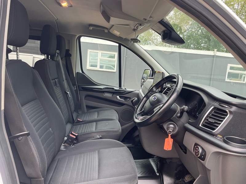 Ford 320 2.0 EcoBlue Limited SWB PANEL VAN - EURO 6
