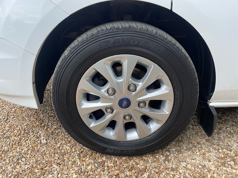 Ford 320 2.0 EcoBlue Limited SWB PANEL VAN - EURO 6