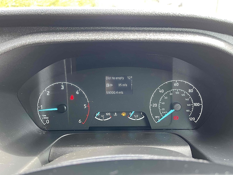 Ford 2.0 350 EcoBlue Leader XLWB L4 LUTON VAN TAIL LIFT - EURO 6 2.0 2dr Luton Van Manual Diesel