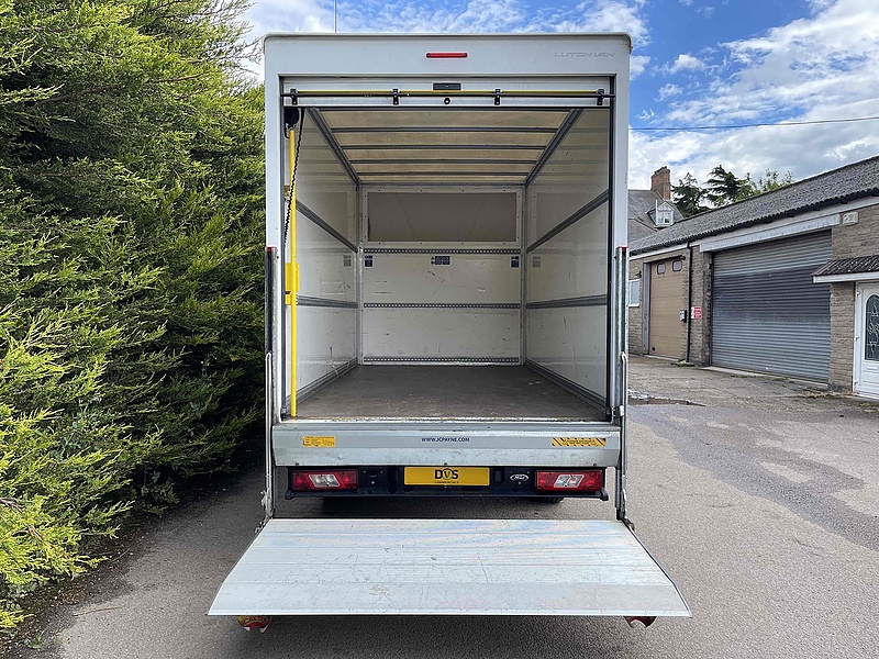 Ford 2.0 350 EcoBlue Leader XLWB L4 LUTON VAN TAIL LIFT - EURO 6 2.0 2dr Luton Van Manual Diesel