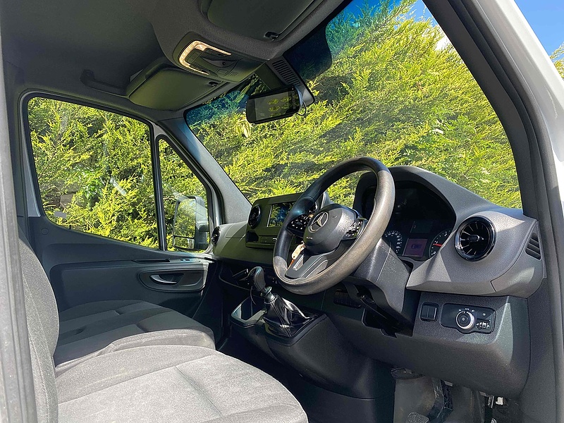 Mercedes-Benz 315 2.0 CDI Progressive LWB DROPSIDE - EURO 6