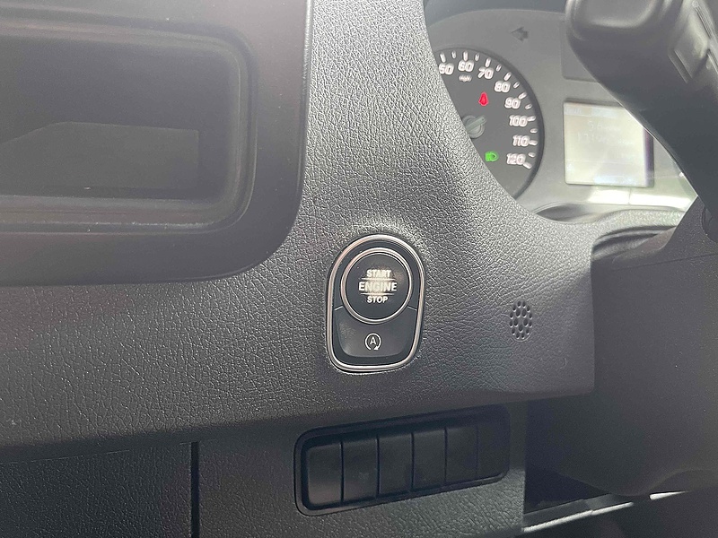 Mercedes-Benz 2.1 316 CDI LWB PANEL VAN WHITE - EURO 6