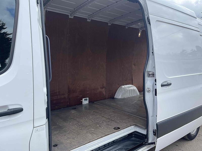 Mercedes-Benz 2.1 316 CDI LWB PANEL VAN WHITE - EURO 6