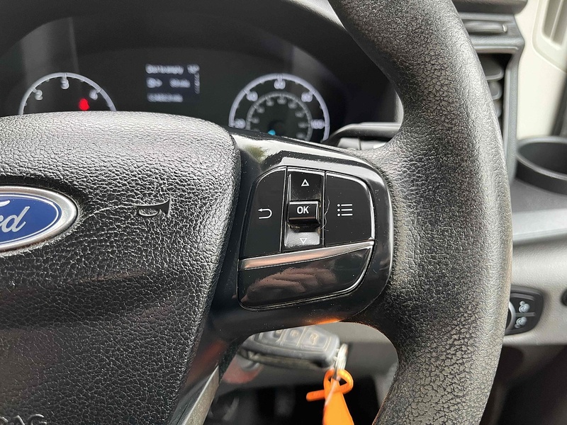 Ford 2.0 350 EcoBlue Leader MWB DOUBLE CAB TIPPER - 7 SEATS