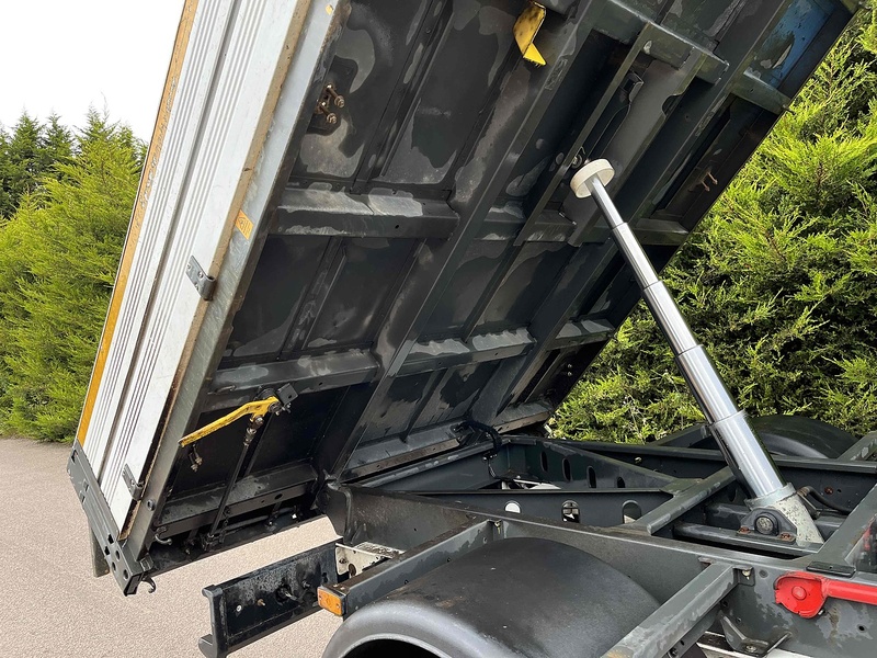 Ford 2.0 350 EcoBlue Leader MWB DOUBLE CAB TIPPER - 7 SEATS