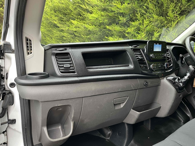 Ford 2.0 350 EcoBlue Leader MWB DOUBLE CAB TIPPER - 7 SEATS