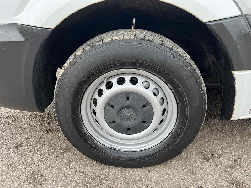 Mercedes-Benz 2.1 314 CDI LWB LUTON VAN TAIL LIFT - EURO 6