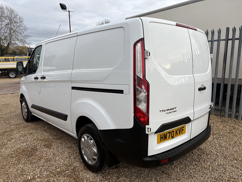 Ford 2.0 300 EcoBlue Leader L1 H1 SWB PANEL VAN