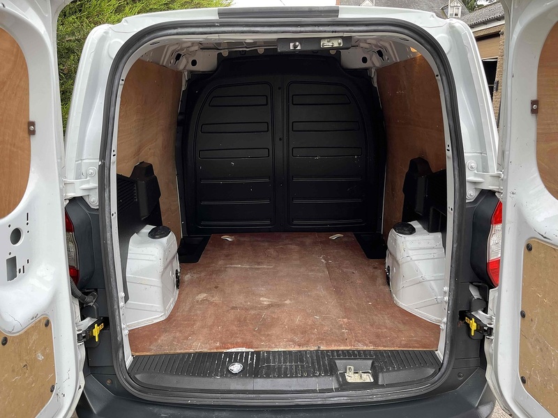 Ford 1.5 TDCi SWB PANEL VAN EURO 6 - WHITE