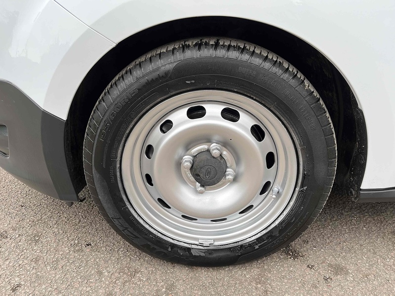 Ford 1.5 TDCi SWB PANEL VAN EURO 6 - WHITE