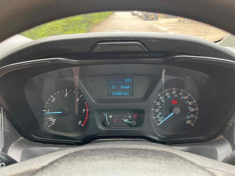 Ford 2.0 350 EcoBlue L4 XLWB DROPSIDE EURO 6 - DRW 2.0 2dr Dropside Manual Diesel