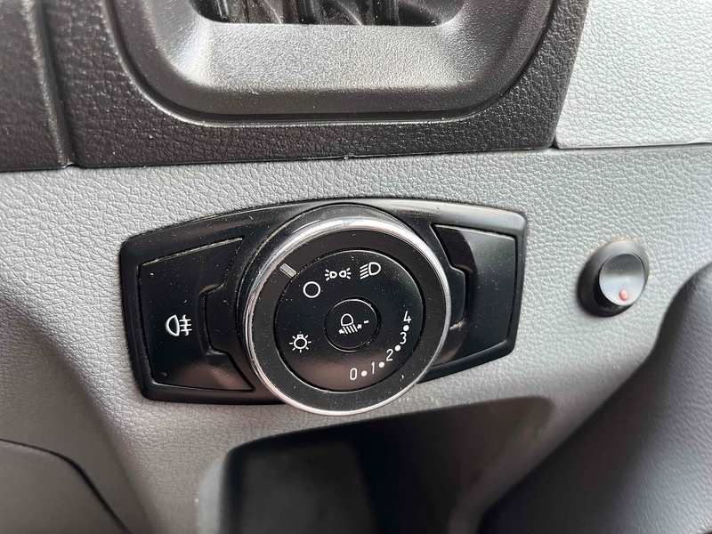 Ford 2.0 350 EcoBlue L4 XLWB DROPSIDE EURO 6 - DRW 2.0 2dr Dropside Manual Diesel