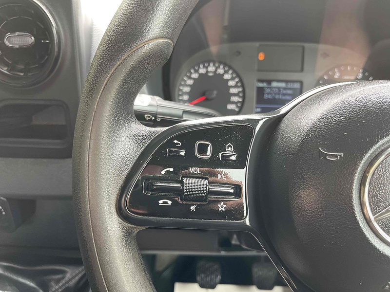Mercedes-Benz 315 CDI Progressive Dropside With Taillift 2.0 2dr Dropside Manual Diesel
