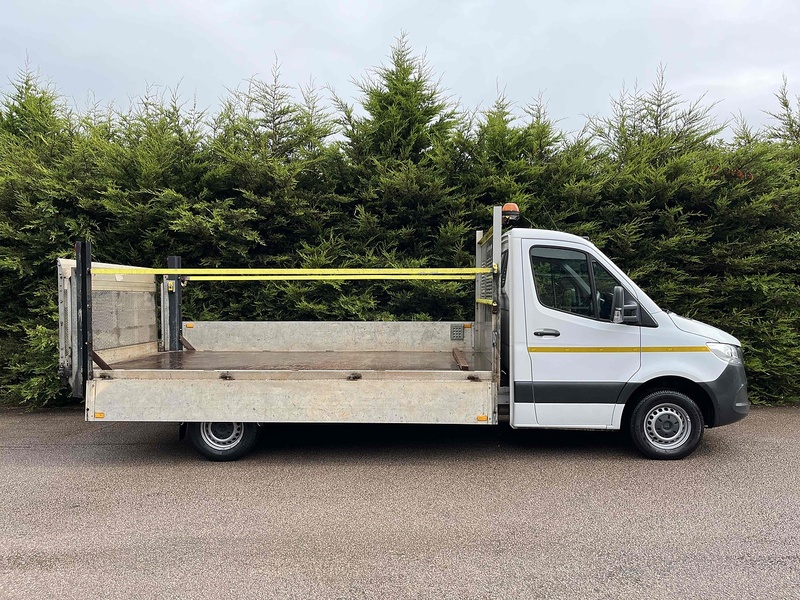 Mercedes-Benz 315 CDI Progressive Dropside With Taillift 2.0 2dr Dropside Manual Diesel