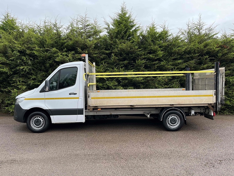 Mercedes-Benz 315 CDI Progressive Dropside With Taillift 2.0 2dr Dropside Manual Diesel