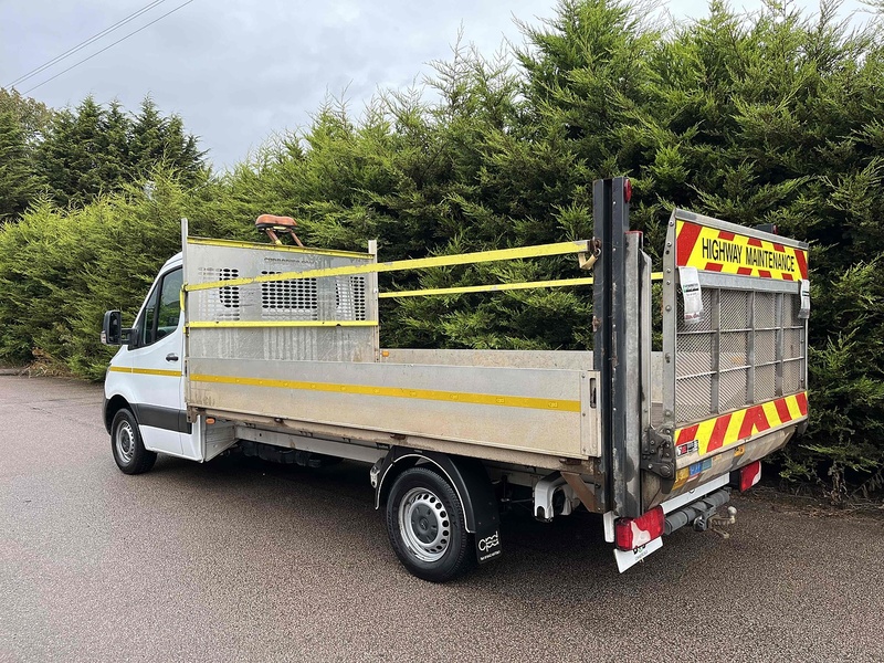 Mercedes-Benz 315 CDI Progressive Dropside With Taillift 2.0 2dr Dropside Manual Diesel