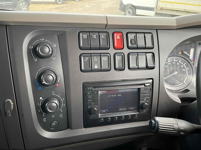 DAF No Standard Specification or Optional Extras.