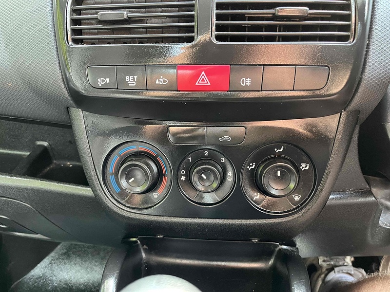 Fiat 1.3 MultiJetII SWB DROPSIDE - WHITE