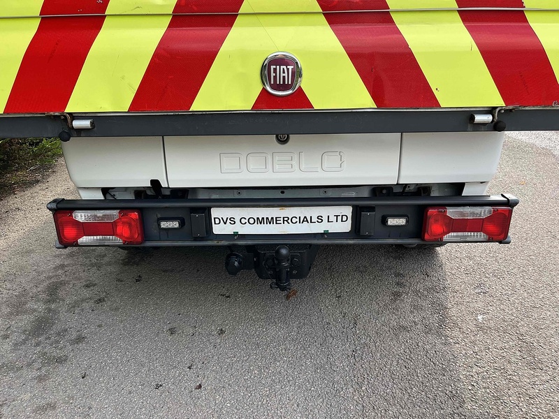 Fiat 1.3 MultiJetII SWB DROPSIDE - WHITE