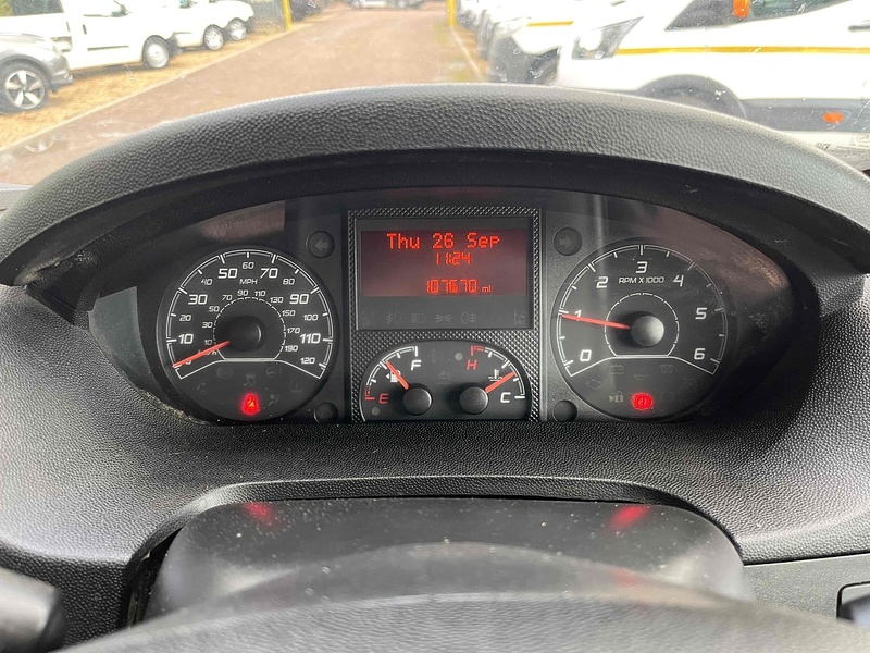 Peugeot 2.2 HDi 335 LWB DROPSIDE - WHITE