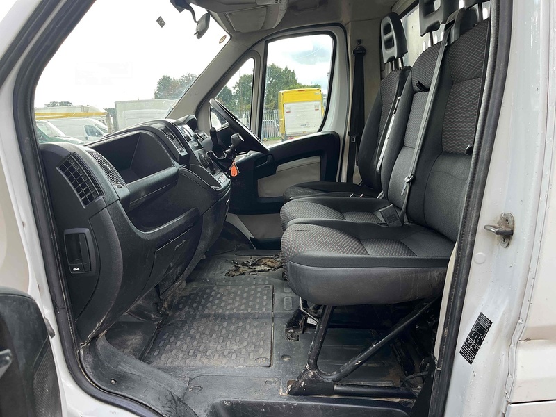 Peugeot 2.2 HDi 335 LWB DROPSIDE - WHITE