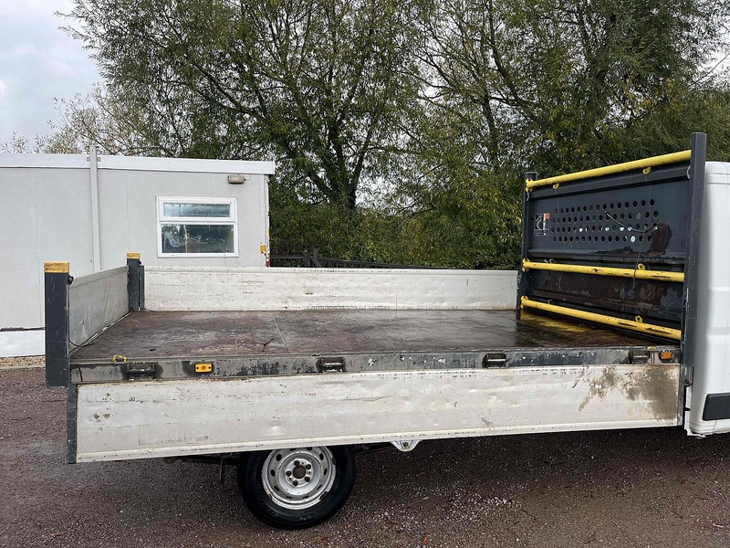Peugeot 2.2 HDi 335 LWB DROPSIDE - WHITE