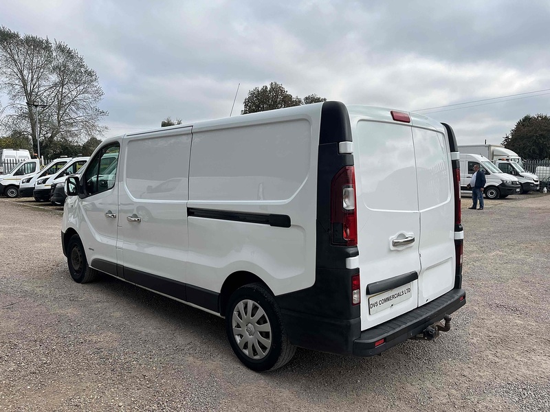 Renault 1.6 dCi 29 Business LWB PANEL VAN WHITE - 3 SEATS