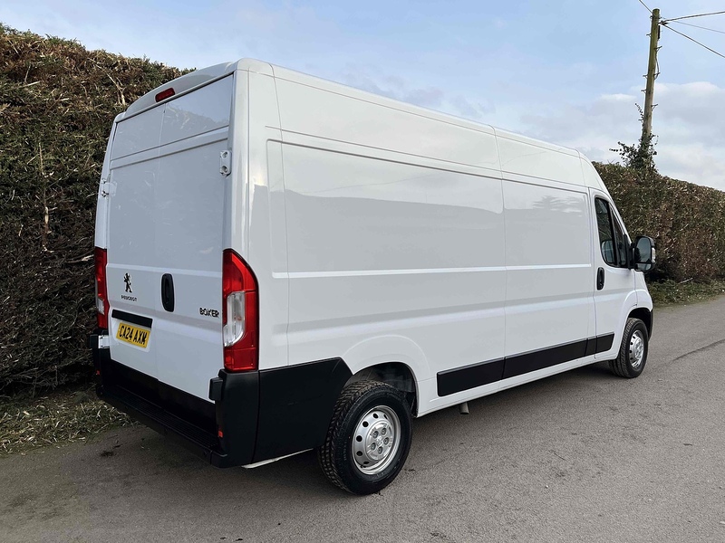 Peugeot 2.2 BlueHDi 335 Professional Premium + LWB PANEL VAN - EURO 6