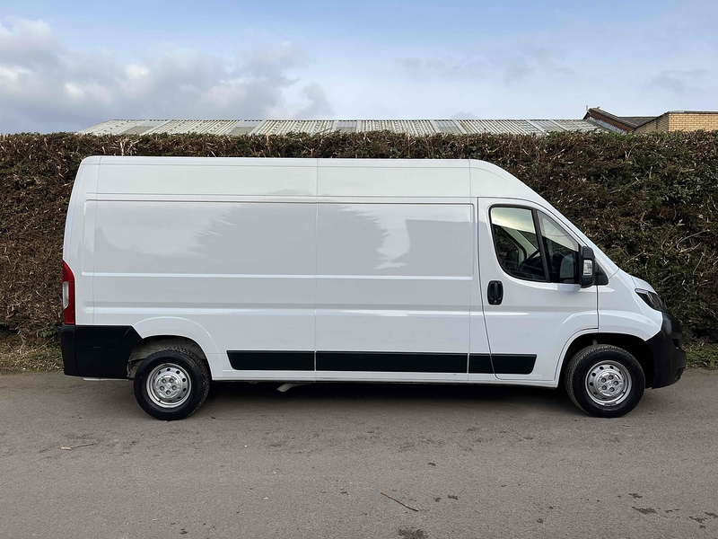 Peugeot 2.2 BlueHDi 335 Professional Premium + LWB PANEL VAN - EURO 6