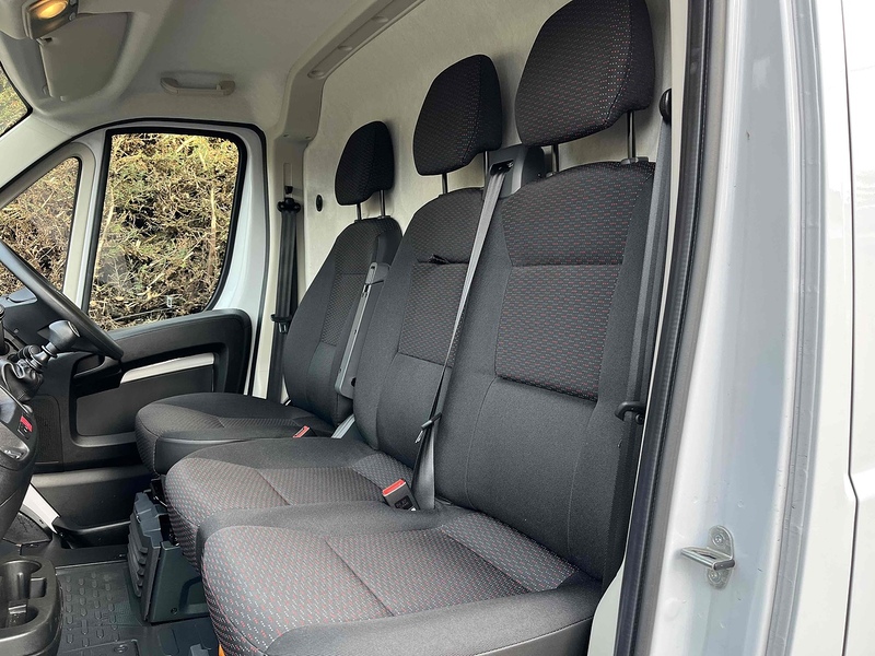 Peugeot 2.2 BlueHDi 335 Professional Premium + LWB PANEL VAN - EURO 6