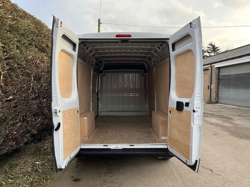 Peugeot 2.2 BlueHDi 335 Professional Premium + LWB PANEL VAN - EURO 6