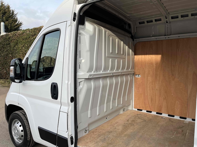 Peugeot 2.2 BlueHDi 335 Professional Premium + LWB PANEL VAN - EURO 6