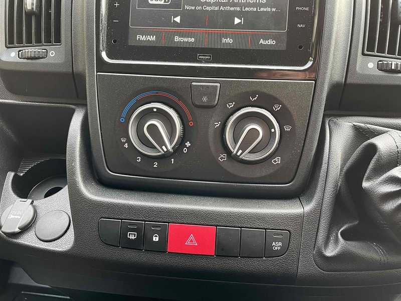 Peugeot 2.2 BlueHDi 335 Professional Premium + LWB PANEL VAN - EURO 6